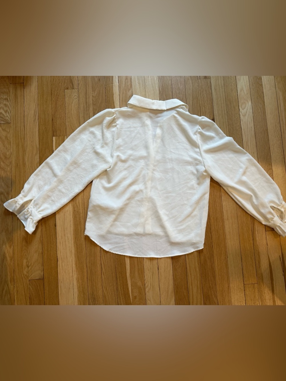 Zara Pearl Collar White Button-Up Blouse - Picture 2 of 4